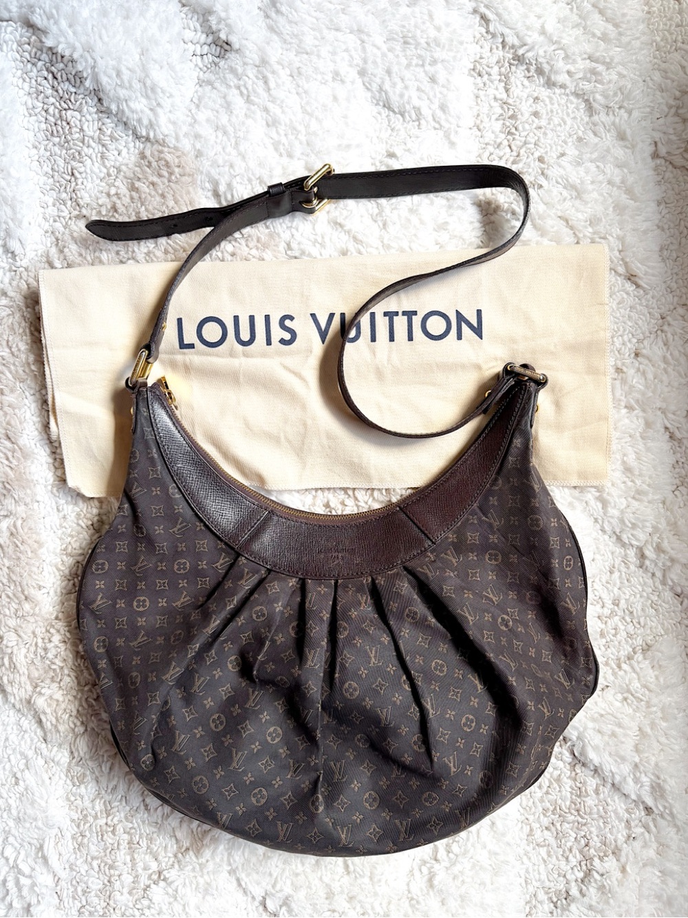 Louis Vuitton Idylle Rhapsody Brown Monogram Fabric Leather Crossbody bag